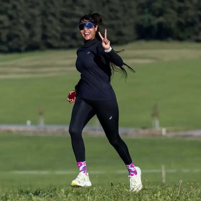 women_fitness_forward